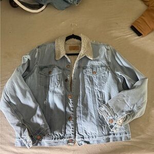 Levi's Light Blue Jean Jacket with White Sherpa Collar
